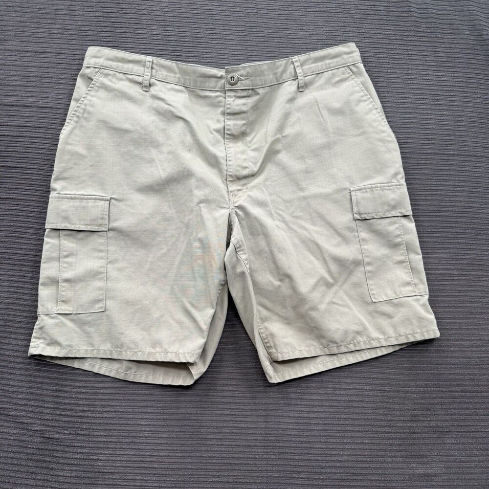 Propper Cargo Shorts Men XL Brown Polyester Outdoors Hiking‎ Fishing 10' Inseam.